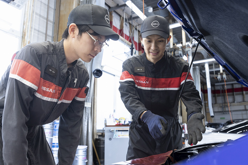 整備士(3〜10年目) ─ 故障診断のプロフェッショナルへ