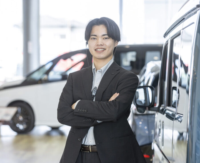 「売れない時期」があったからこそ分かる。最初の一台が教えてくれた営業の本質。